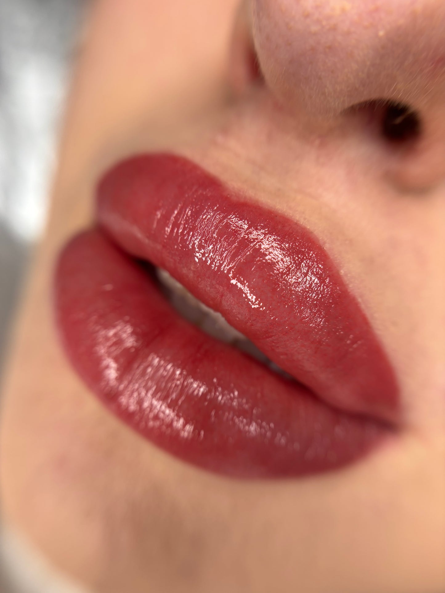 Микропигментация на устни PhiLips